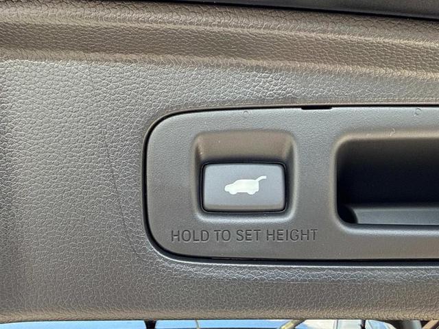 Photo of 2026 Crystal Black Pearl Honda CR-V Hybrid