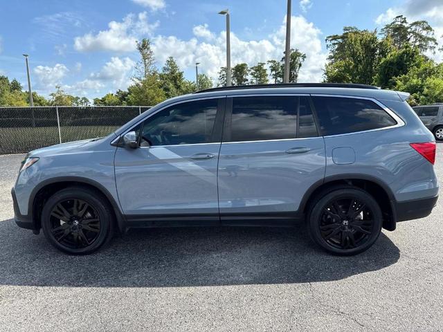 Photo of 2022 Sonic Gray Pearl Honda Pilot