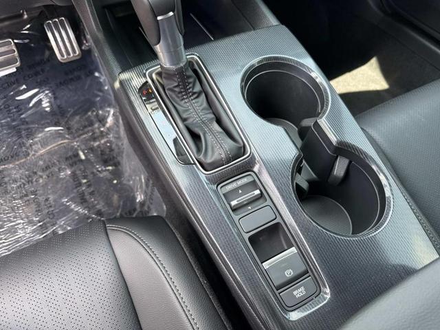Photo of 2025 Crystal Black Pearl Honda Civic Hybrid