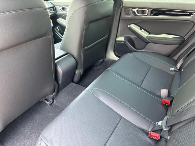 Photo of 2025 Crystal Black Pearl Honda Civic Hybrid