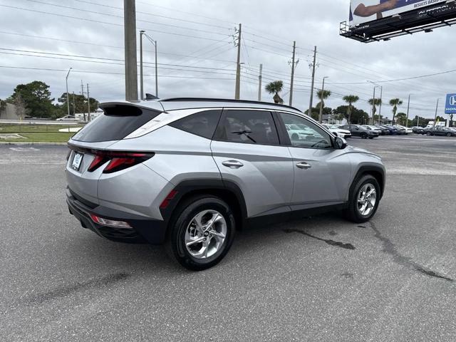 Photo of 2024 Shimmering Silver Hyundai TUCSON
