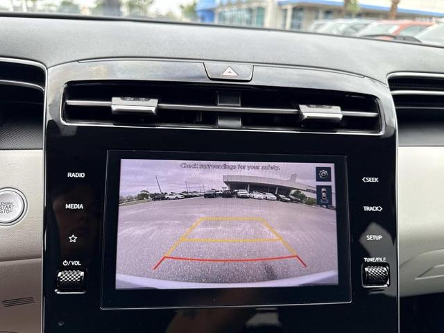 Photo of 2024 Shimmering Silver Hyundai TUCSON
