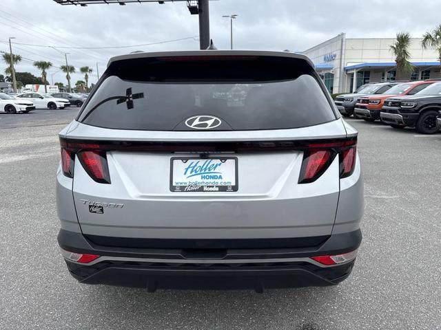 Photo of 2024 Shimmering Silver Hyundai TUCSON