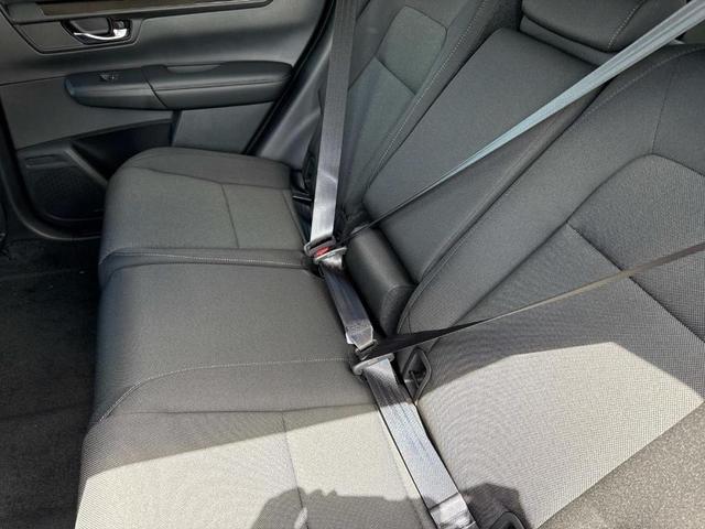 Photo of 2026 Solar Silver Metallic Honda CR-V