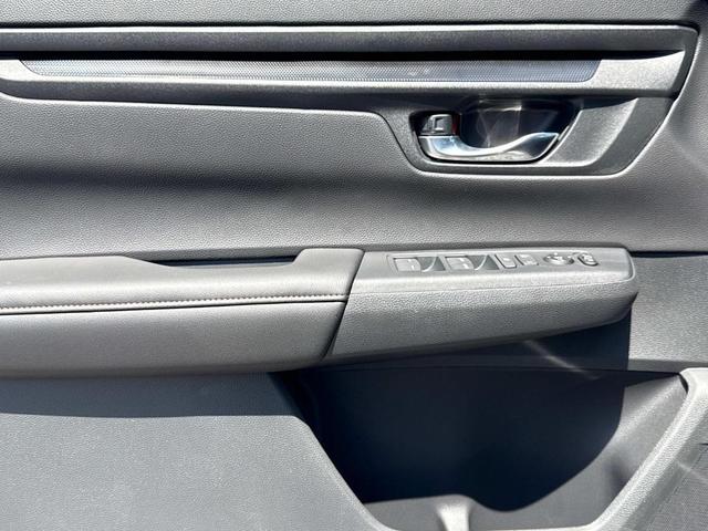 Photo of 2026 Urban Gray Pearl Honda CR-V Hybrid