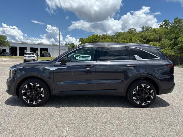 Photo of 2025 Metal Kia Sorento