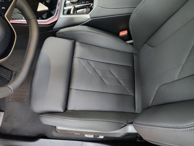 Photo of 2025 Black Sapphire Metallic BMW X3