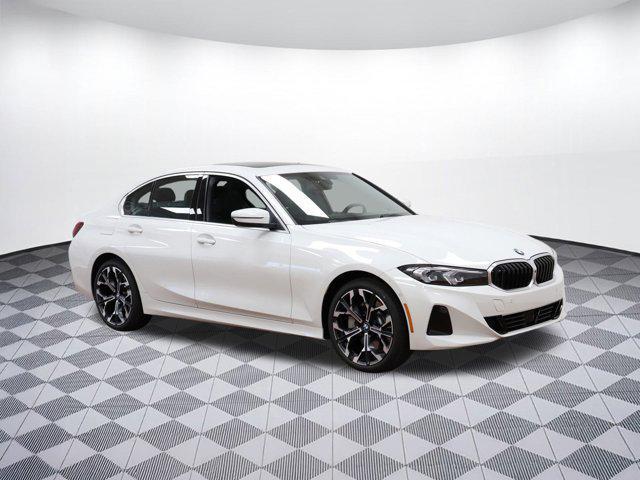 Photo of 2025 Alpine White BMW 330