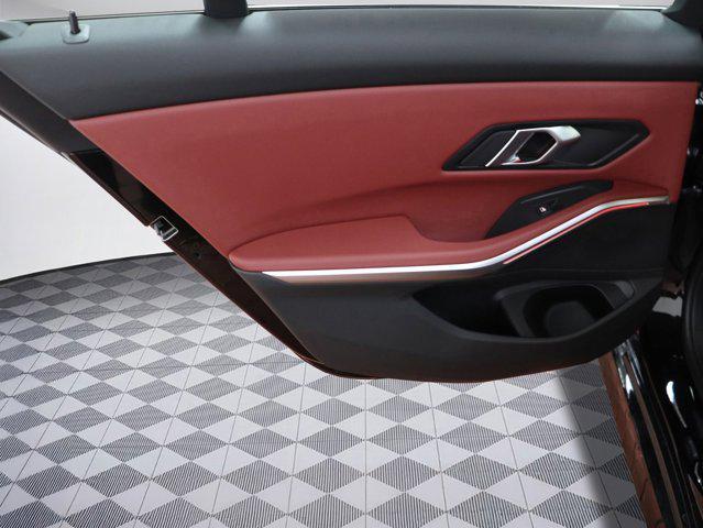 Photo of 2025 Black Sapphire Metallic BMW 330