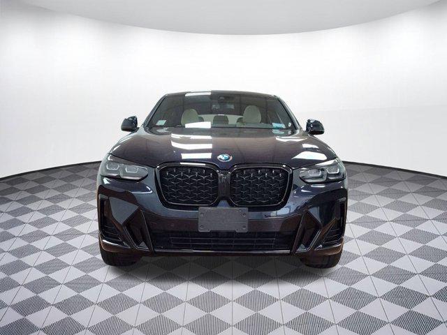 Photo of 2023 Carbon Black Metallic BMW X4