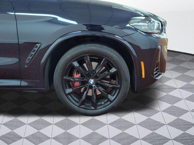 Photo of 2023 Carbon Black Metallic BMW X4