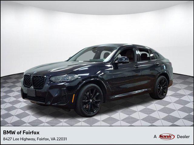 Photo of 2022 Carbon Black Metallic BMW X4