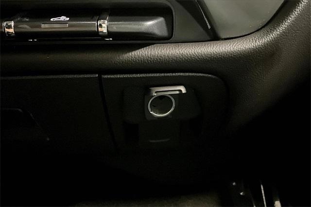 Photo of 2018 Black Chevrolet Silverado 1500