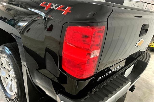 Photo of 2018 Black Chevrolet Silverado 1500