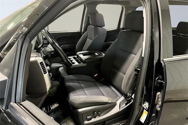 Photo of 2018 Black Chevrolet Silverado 1500