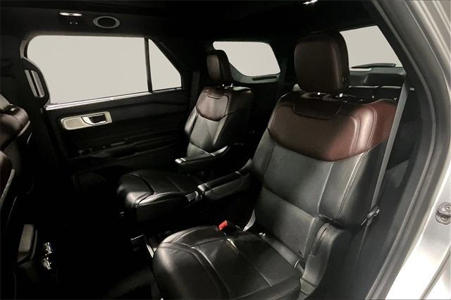 Photo of 2020 Silver Ford Explorer