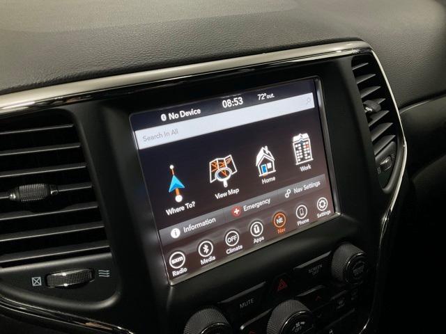 Photo of 2018 Billet Silver Metallic Clearcoat Jeep Grand Cherokee