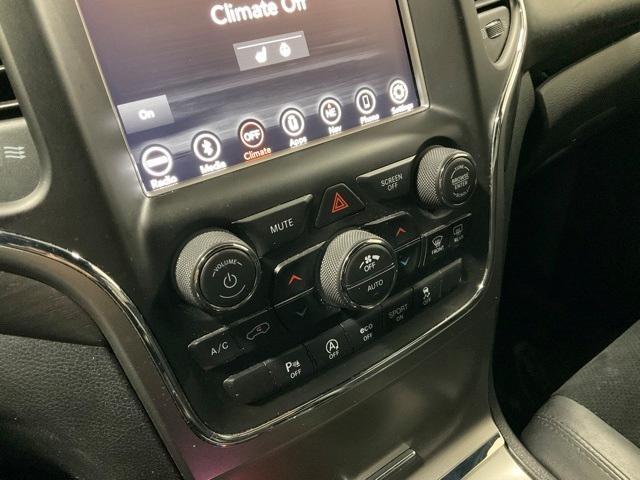 Photo of 2018 Billet Silver Metallic Clearcoat Jeep Grand Cherokee