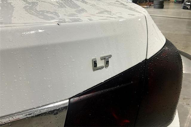 Photo of 2012 Summit White Chevrolet Cruze
