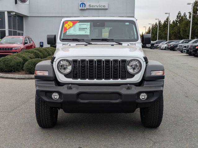 Photo of 2025 Bright White Clearcoat Jeep Wrangler