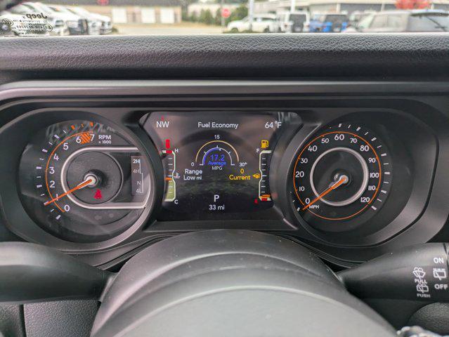 Photo of 2025 Bright White Clearcoat Jeep Wrangler