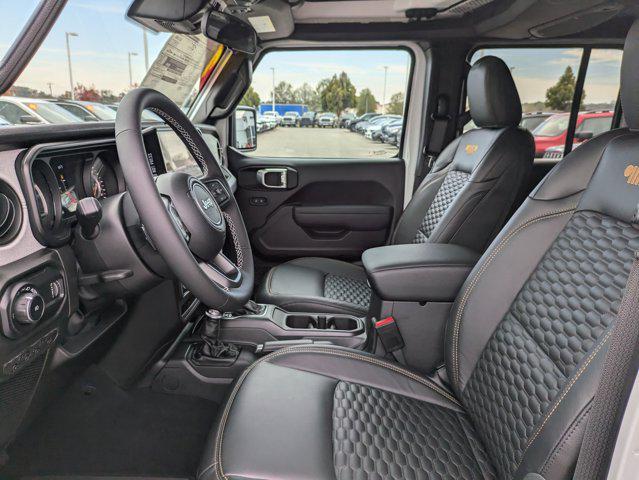 Photo of 2025 Bright White Clearcoat Jeep Wrangler