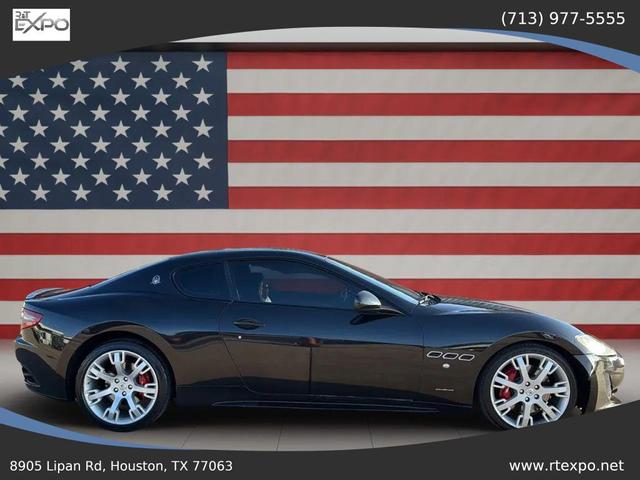 Photo of 2014 Black Maserati GranTurismo