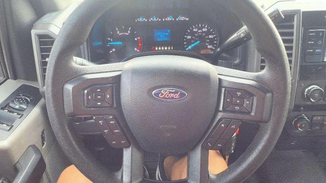 Photo of 2019 Oxford White Ford F-250