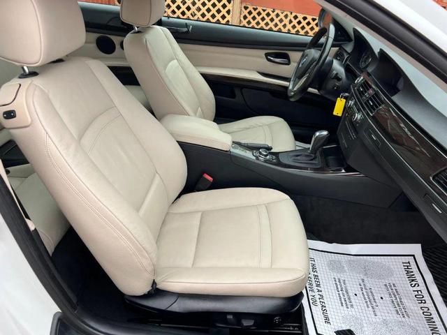 Photo of 2012 White BMW 335