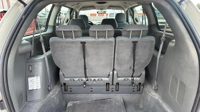 Photo of 2006 Stone White Clearcoat Dodge Grand Caravan