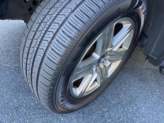 Photo of 2018 Gray Ford F-150