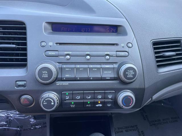 Photo of 2010 Black Honda Civic