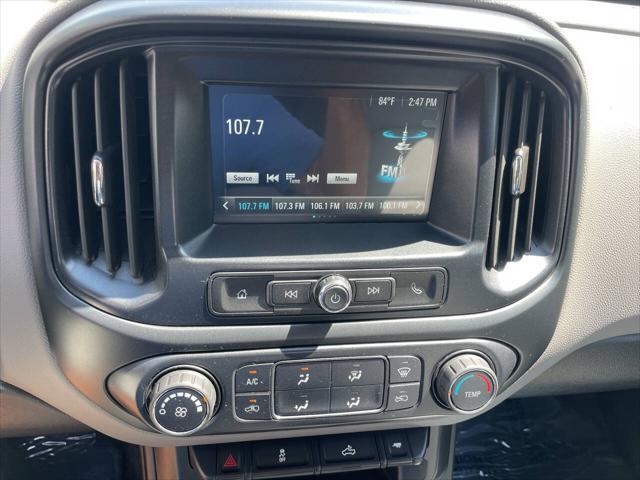 Photo of 2018 White Chevrolet Colorado
