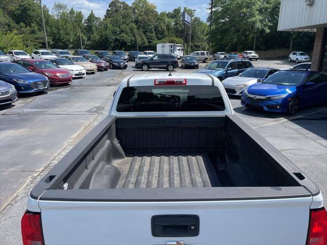 Photo of 2018 White Chevrolet Colorado