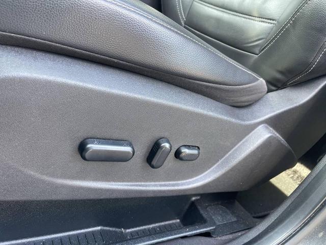 Photo of 2019 Gray Ford Escape