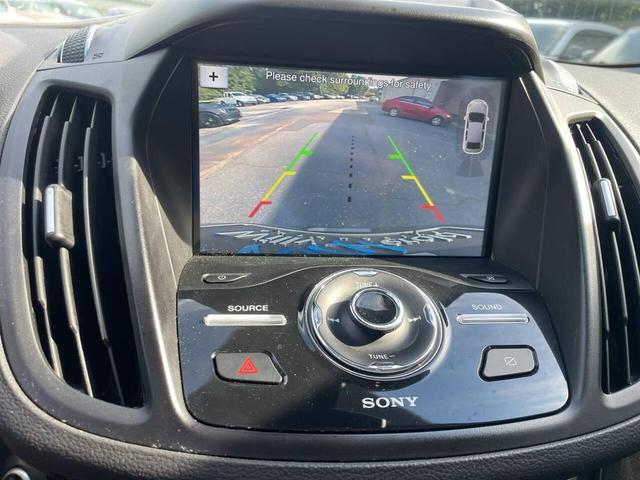 Photo of 2019 Gray Ford Escape