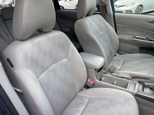 Photo of 2010 Blue Subaru Forester