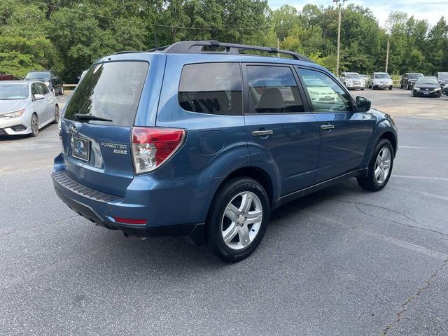 Photo of 2010 Blue Subaru Forester