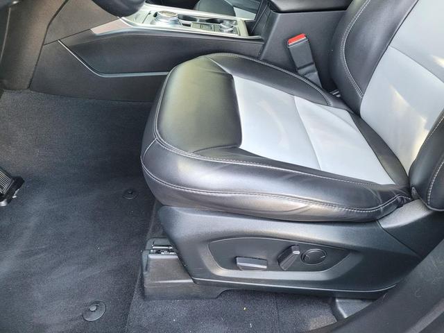 Photo of 2023 Stone Blue Metallic Ford Explorer