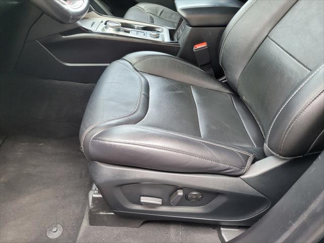 Photo of 2022 Stone Blue Metallic Ford Explorer