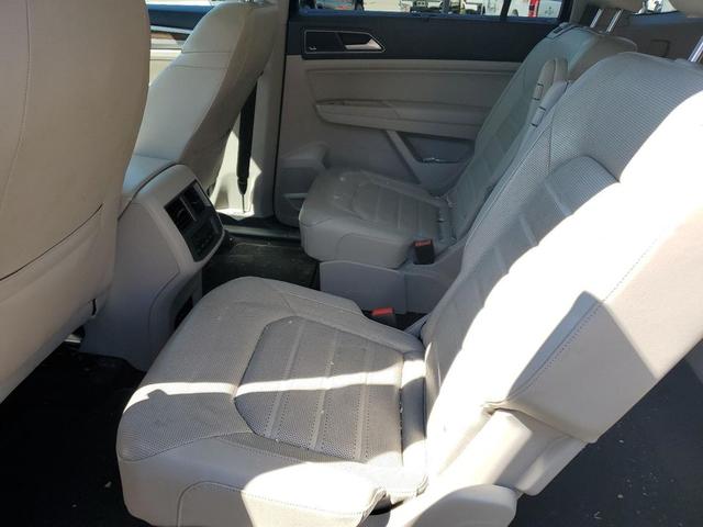 Photo of 2018 Deep Black Volkswagen Atlas