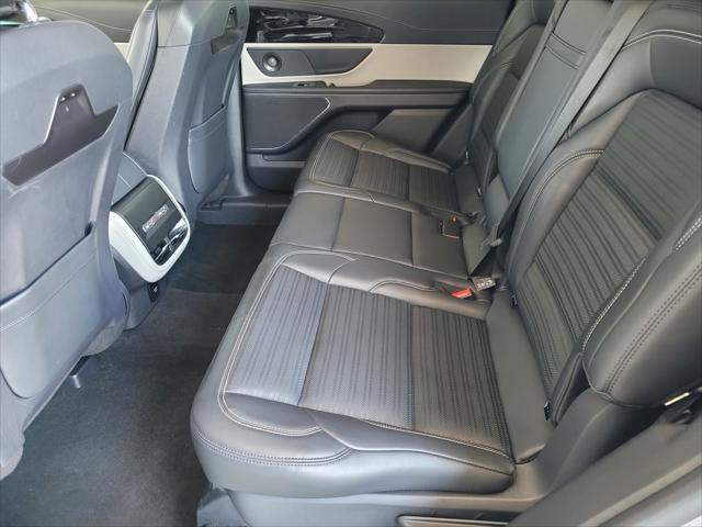 Photo of 2024 Lustrous Gray Metallic Clearcoat Lincoln Nautilus