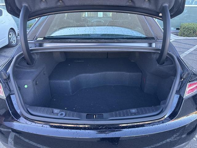 Photo of 2020 Infinite Black Metallic Lincoln MKZ Hybrid