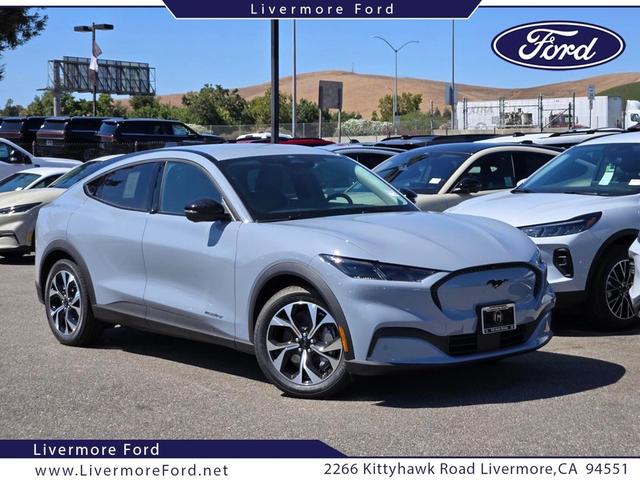 Photo of 2025 Glacier Gray Metallic TriCoat Ford Mustang Mach-E
