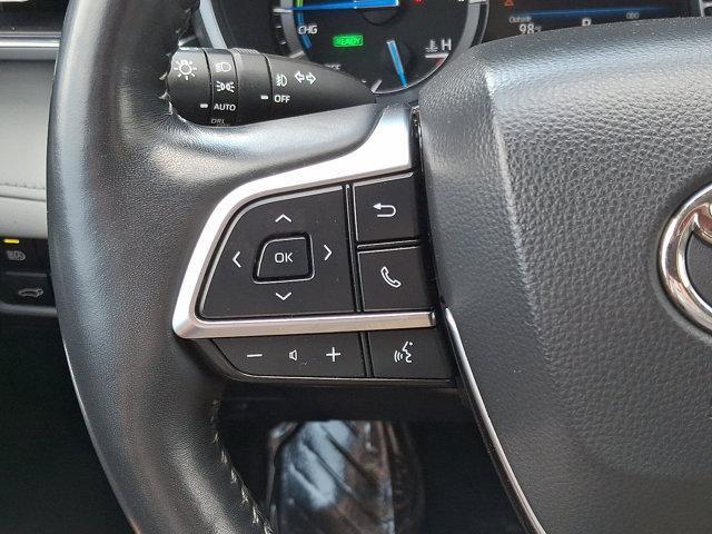 Photo of 2021 Opulent Amber Toyota Highlander Hybrid