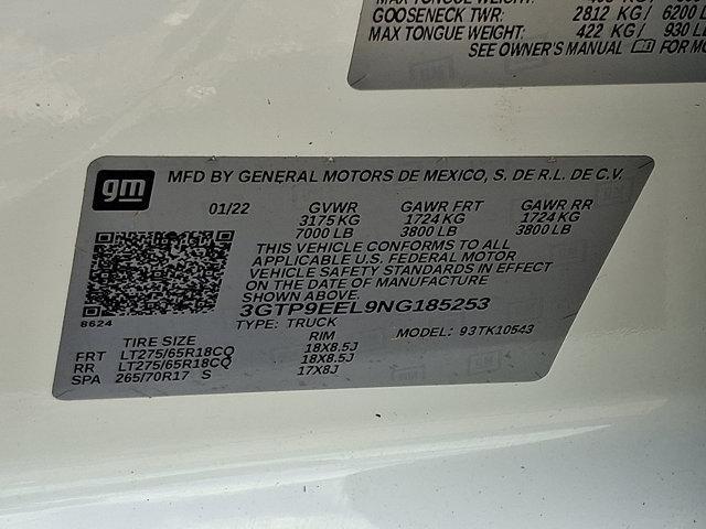 Photo of 2022 Summit White GMC Sierra 1500