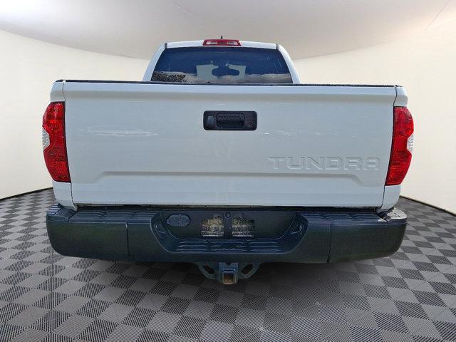Photo of 2021 Super White Toyota Tundra
