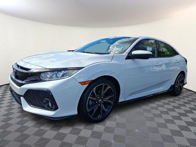 Photo of 2017 White Honda Civic