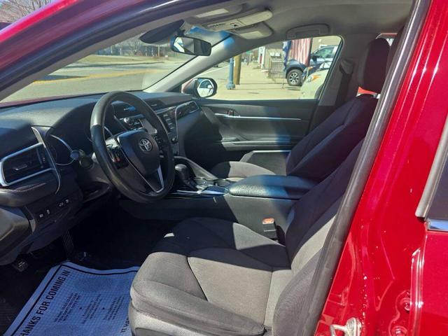Photo of 2018 RED Toyota Camry