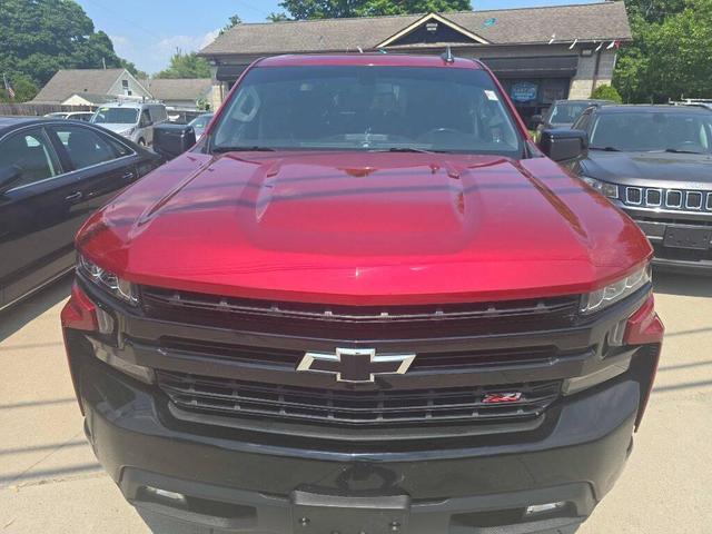 Photo of 2020 MAROON Chevrolet Silverado 1500